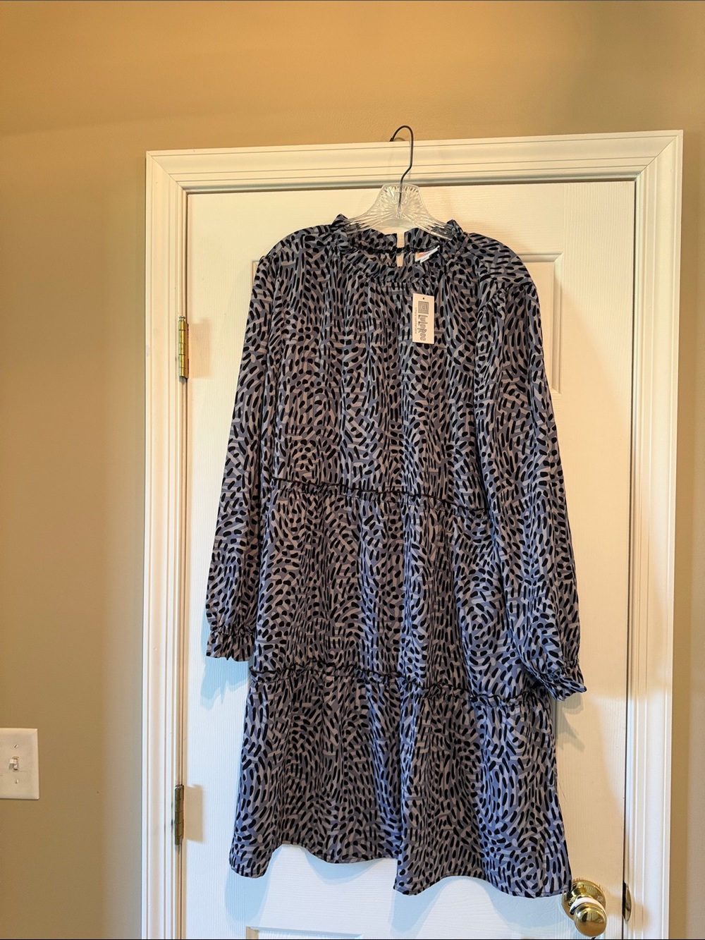 LuLaRoe Gray and Black Abstract Spot Top